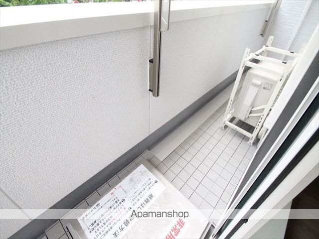 シャーメゾン新大阪WESTの内装写真