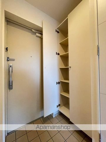 コンフォート新栄の内装写真