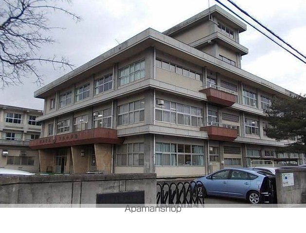 apartment 福島県福島市瀬上町字行人堂25-1
地図を見る