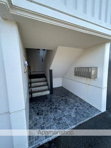 サンライフ75の玄関写真