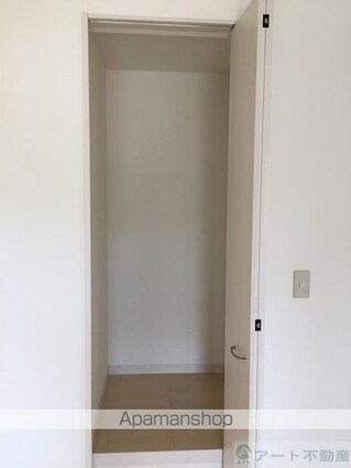 シエスタ南吉田Ｂ棟[1LDK/41.93m2]の収納