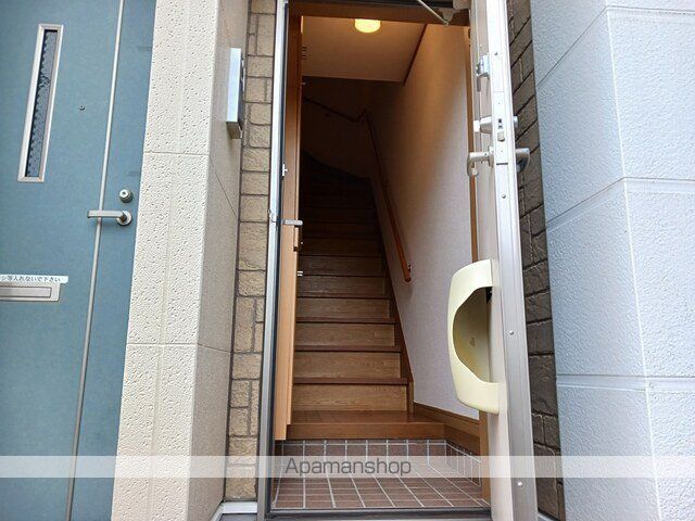 J&Sミレニアムの内装写真