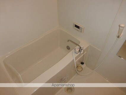 ブセナテラス２番館[2LDK/56.72m2]のバス