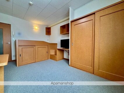 レオパレスアズマ[1K/23.18m2]の収納