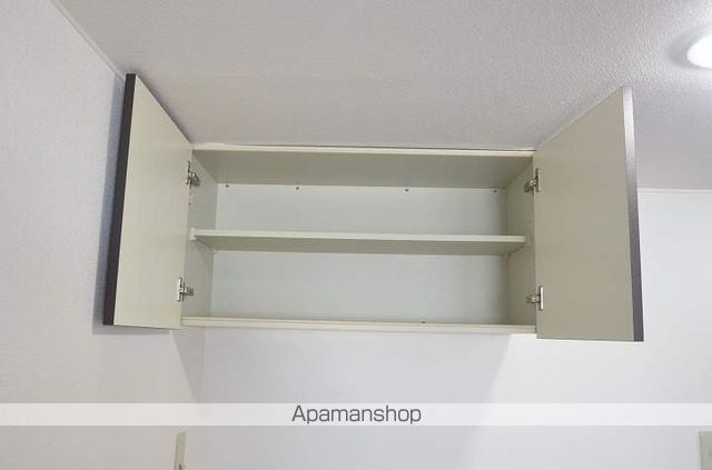 レインボー荒田IIの内装写真