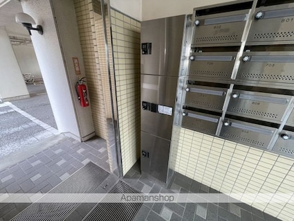 シャルム葛島[4LDK/70m2]のエントランス1