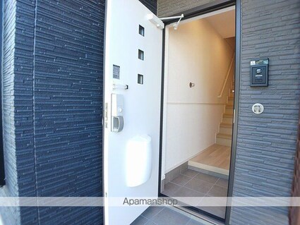 プリムローズ　Ｂ[2LDK/59.55m2]の玄関