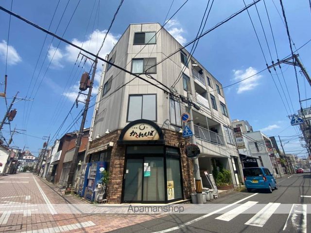ラセーヌビルの外観写真