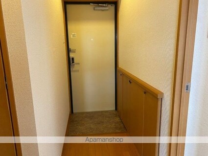 アウスピオーリ[3LDK/71.2m2]の玄関