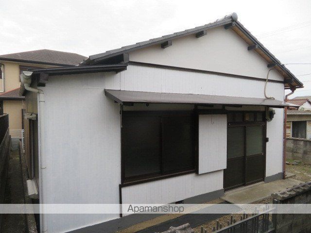 久保田町1丁目貸家の外観写真
