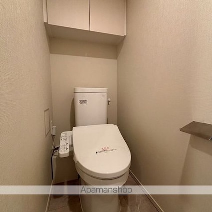 パークアクシス新宿百人町[1LDK/42.35m2]のトイレ