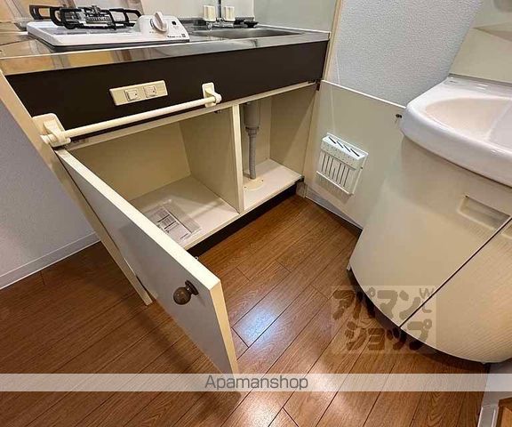 バインオークCENTの内装写真