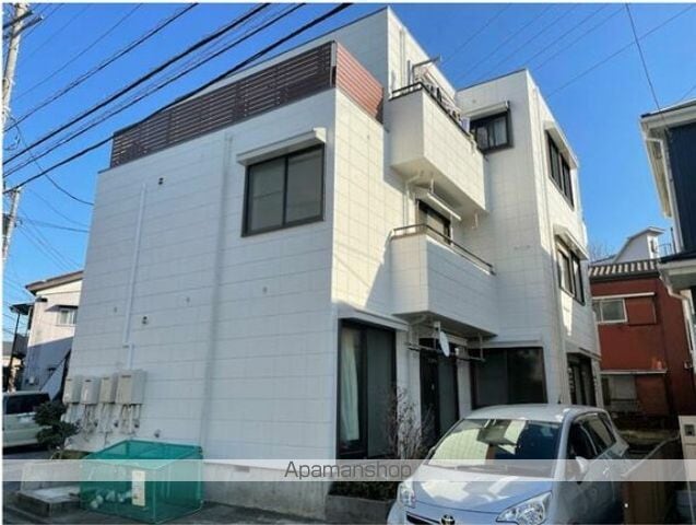 アリーズマンションの外観写真