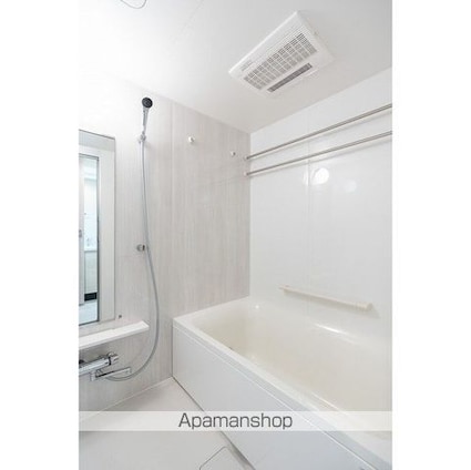 ルーウェ東大泉[2LDK/53.04m2]のバス