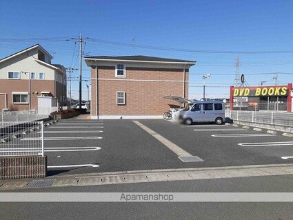 フローリッシュ[1LDK/42.8m2]の駐車場