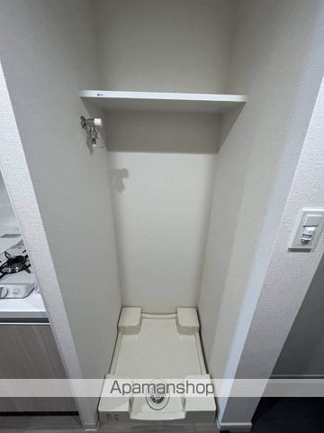 スプランディッド新大阪WESTの内装写真
