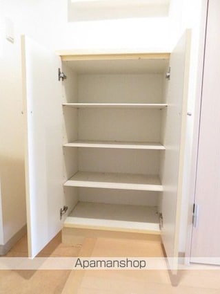 サンヴァーリオ小松島[1K/24.75m2]の内装2