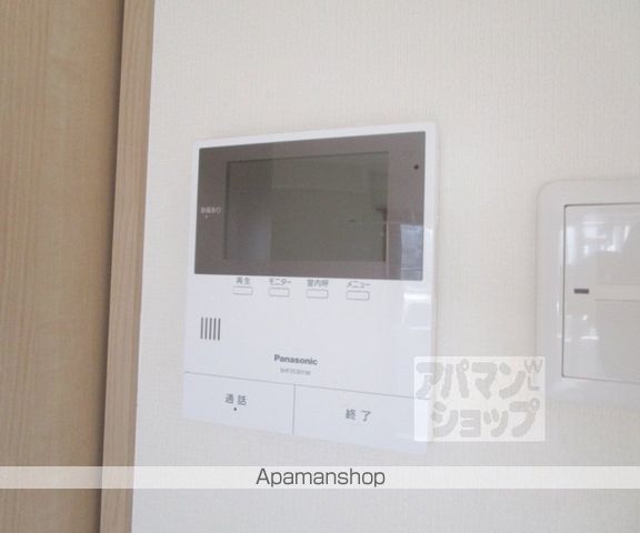 QBT3の内装写真