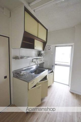 ビレッジハウス万富2号棟の内装写真