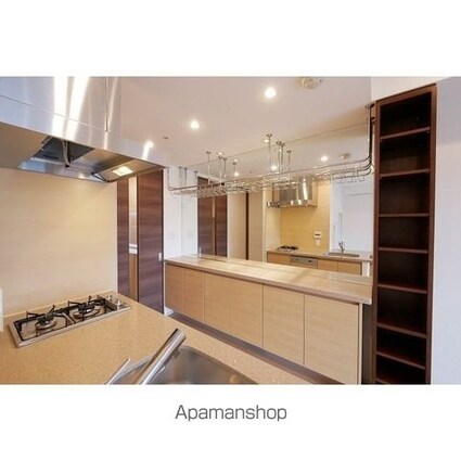 コンフォリア新宿イーストサイドタワー[1R/42.51m2]の内装