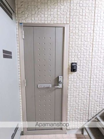 ダイワセンチュリー Eの玄関写真