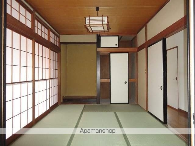 渡部貸家の内装写真