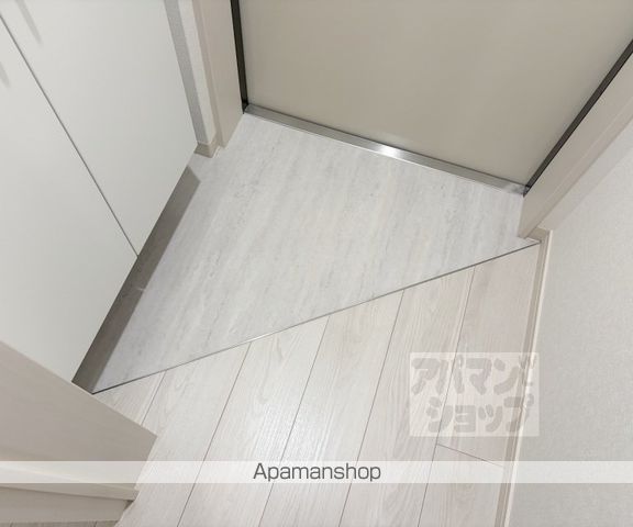 F ASECIA PHAONの内装写真