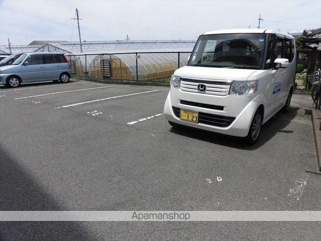 和歌山県和歌山市福島[3DK/51.97m2]の駐車場1