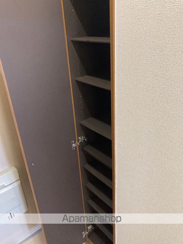 アークシャルマンの内装写真