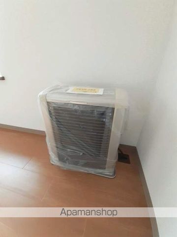クレストールIIIの内装写真