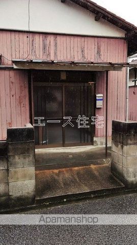 予讃線 伊予西条駅 徒歩25分 1階建 築53年の玄関写真