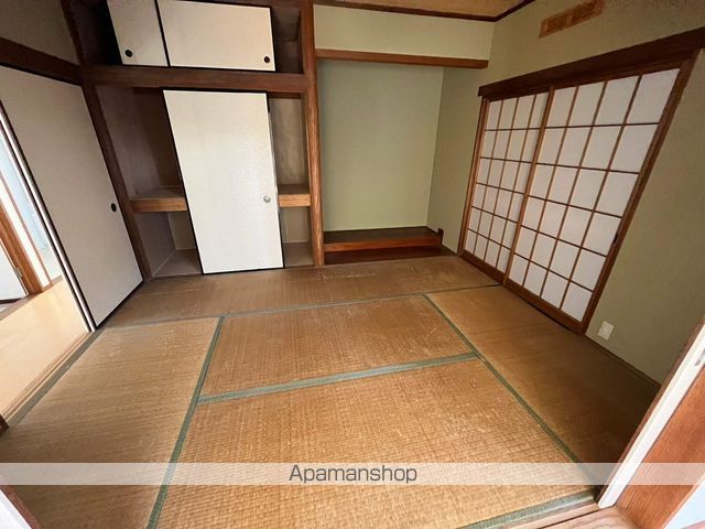 藤沢市 2階建 築46年の内装写真
