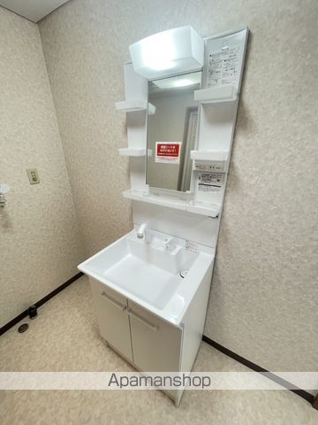 ドミ西野の内装写真