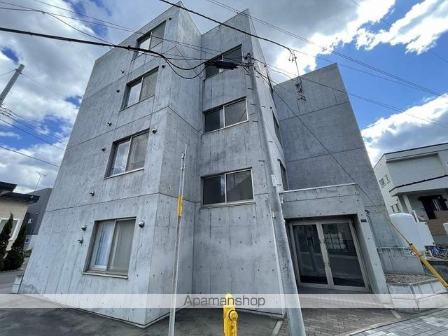 リラさっぽろの外観写真