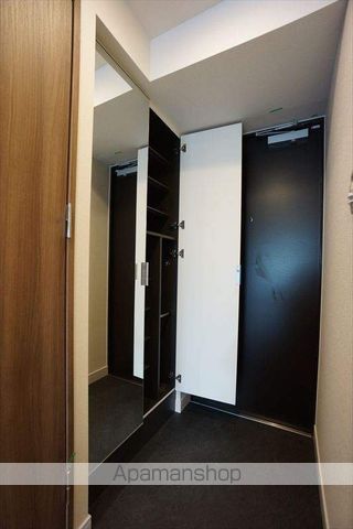 プレサンスSAKAEフロントの内装写真