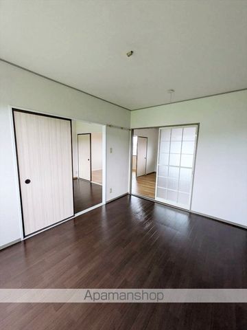 プレセジュール貝原 A棟の内装写真