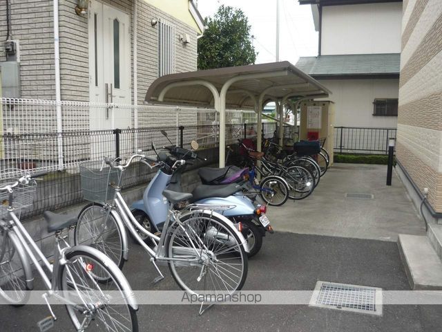 レオパレスエムズ千代田の外観写真