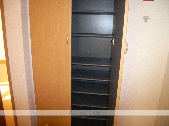 札幌市清田区 3階建 築22年の内装写真