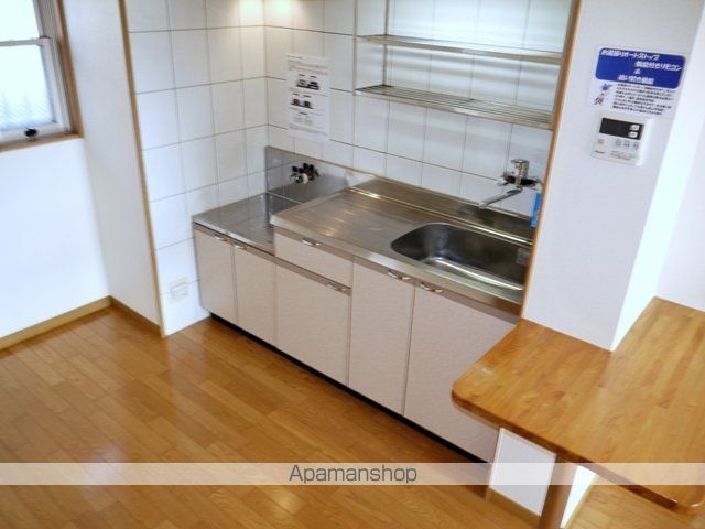 レザンス波島の内装写真