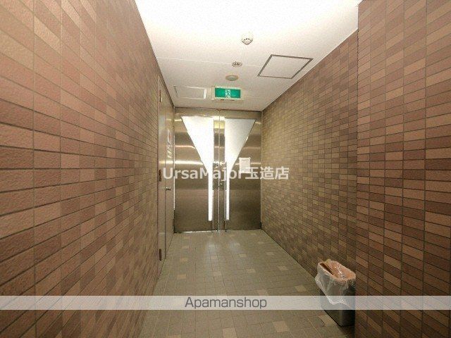 ADORERの内装写真