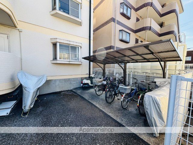 アーバンドエル柏原の内装写真