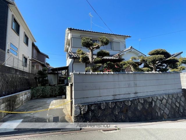 柏原市旭ヶ丘3丁目戸建貸家の外観写真