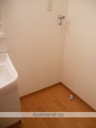 Ｓｗｅｅｔｓ　Ｖｉｌｌａ　Ａ棟[2DK/52.8m2]の共用部1