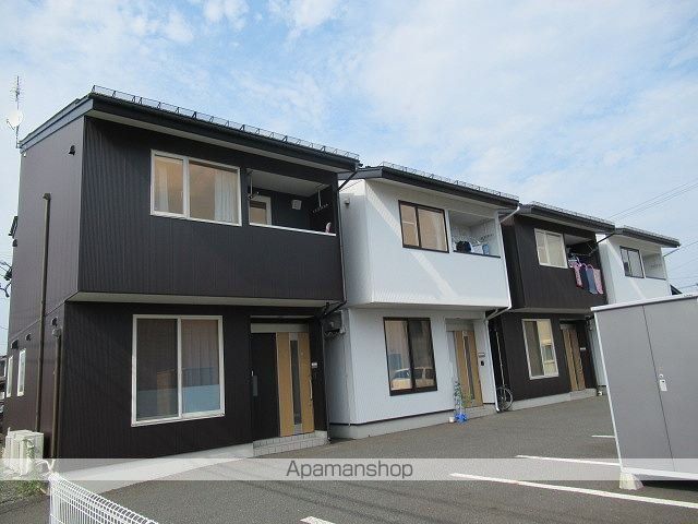 盛岡市 2階建 築13年の外観写真