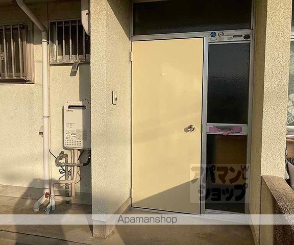フォルム鴨田IIIIIIの玄関写真
