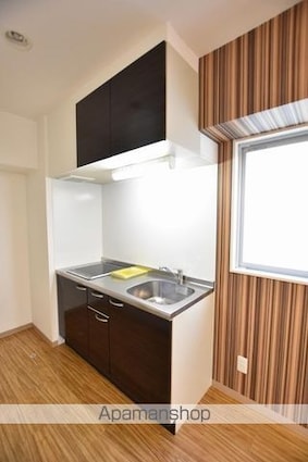 プレシャスタイム亀井町[1LDK/31.68m2]のキッチン