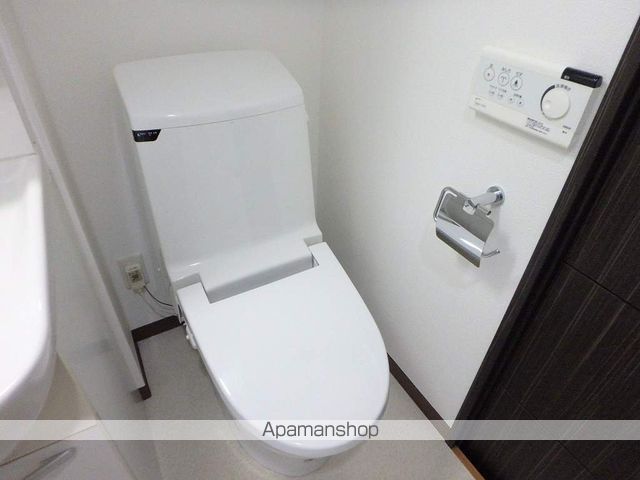 グリフィン横浜・桜木町十番館の内装写真