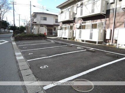 フリーダムヒルズ[2DK/40.04m2]の駐車場