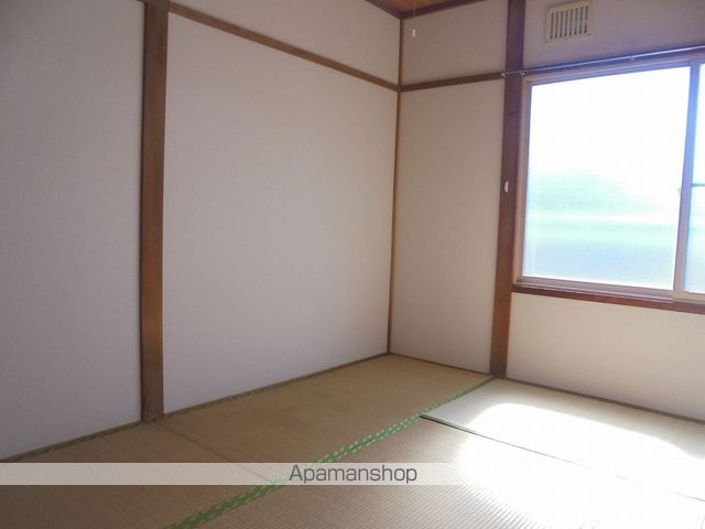 第二オリラハイツの内装写真