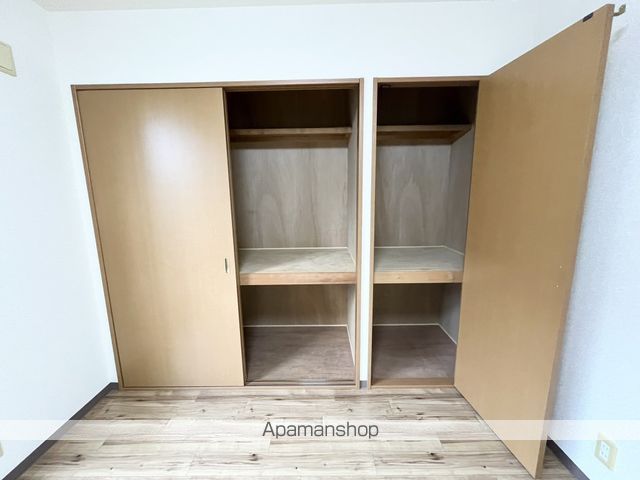クレストコートの内装写真
